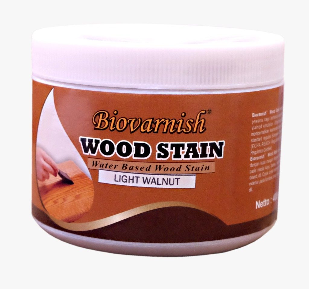 cat kayu Biovarnish Wood Stain yang memiliki 20 varian warna yang bisa diaplikasikan sesuai keinginan